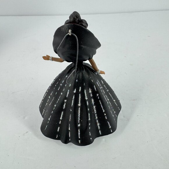 1998 Hallmark Keepsake African American Holiday Barbie Ornament NIB - Picture 3 of 7